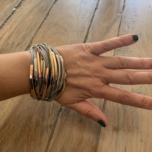 Gold Silver Rose Gold multi strand Bracelet New - Picture 9 of 11